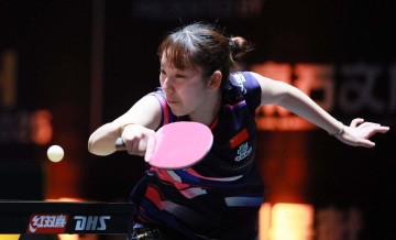 CROWNSPORTS-恭喜！中国女乒22岁削球新星逆转夺冠：王曼昱蒯曼有了最佳陪练？